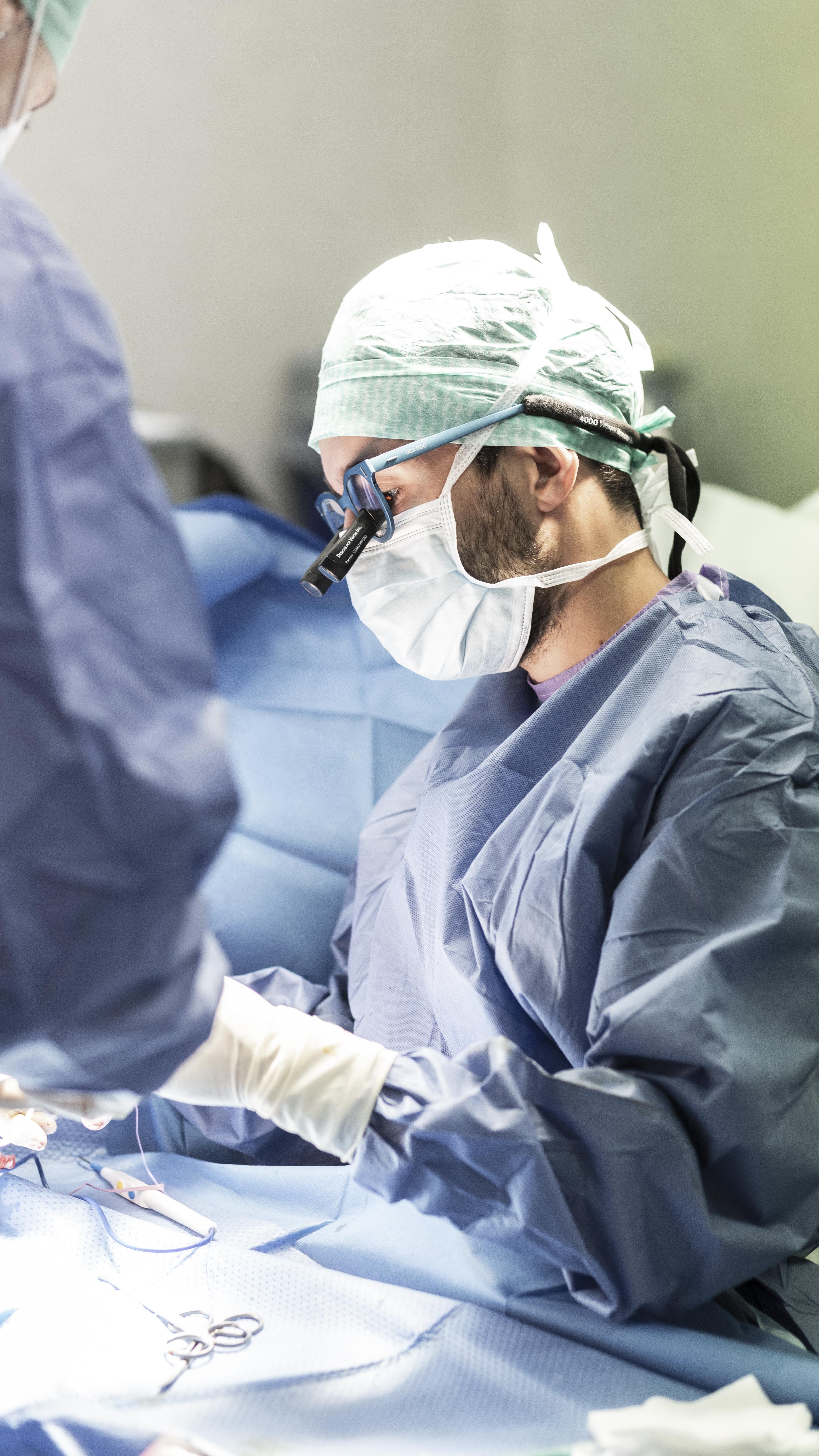 Chirurgie de la main Roncq Dr OCA